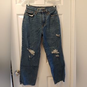 Universal Thread vintage straight jeans Size 6